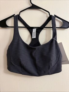 LULULEMON | NWT Wunder Train Bra size 12